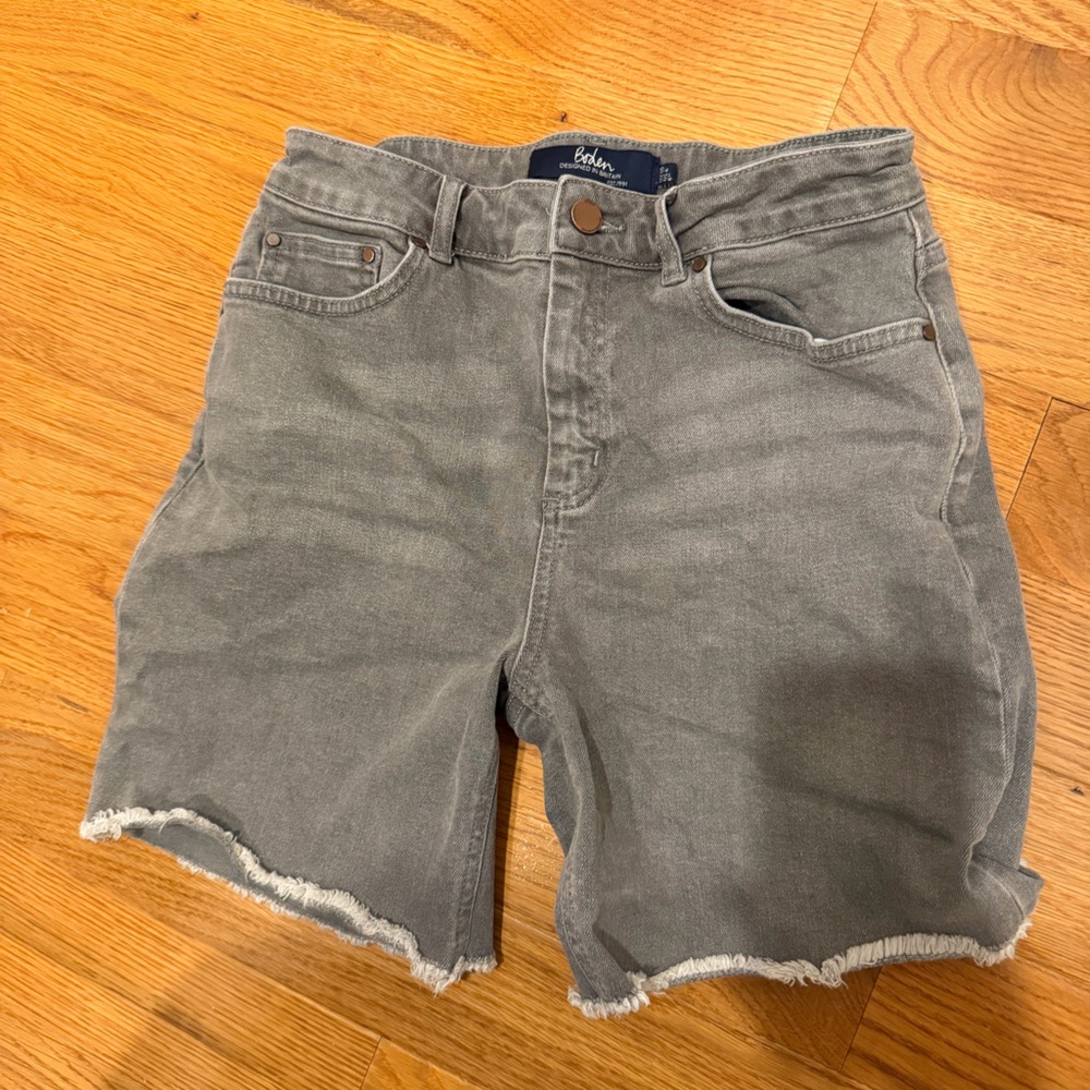 The Salcombe Short Boden Shorts Grey